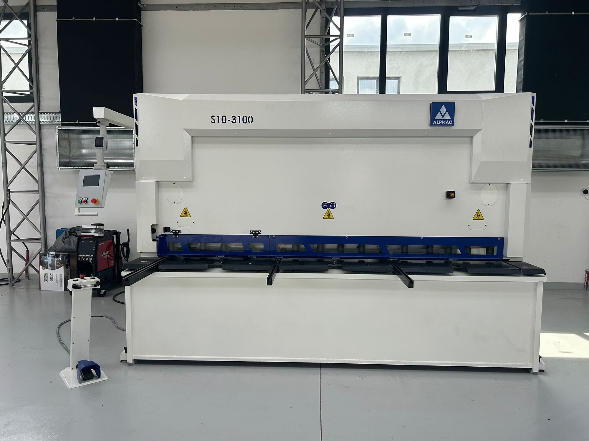 Shear S10